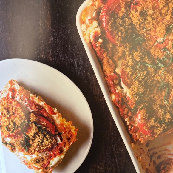 🎁GIFT IDEA🎁 - Wait That's Vegan?! Cookbook by Lisa Dawn Angerame - Picture 5 of 5